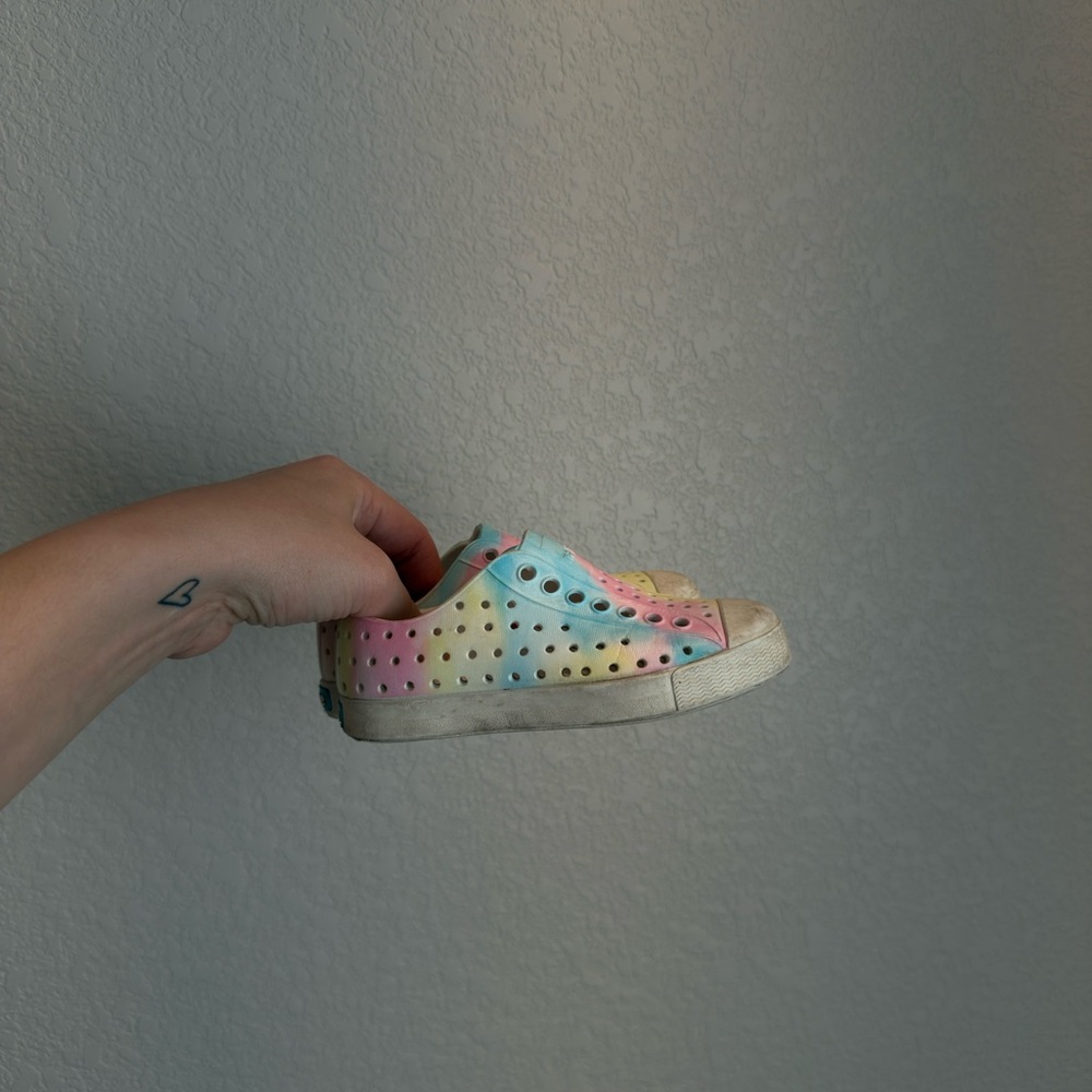 Native Shoes Kids Tie-Dye Slip-On Water Shoes - Pink Blue Yellow - Picture 2 of 6